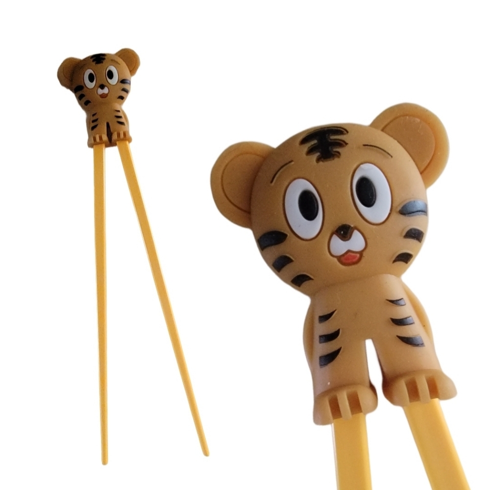 NWOT/ Easy-To-Use Adorable Orange Tiger Training Chopsticks For Beginners